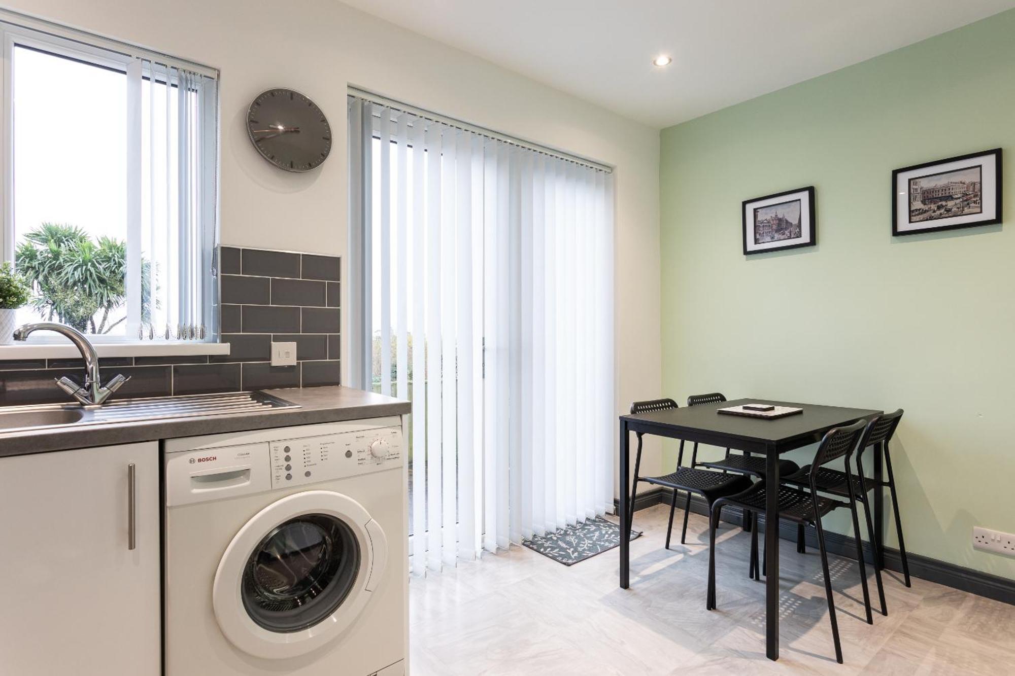 Fully Refurbished North Belfast Home 2 Екстериор снимка