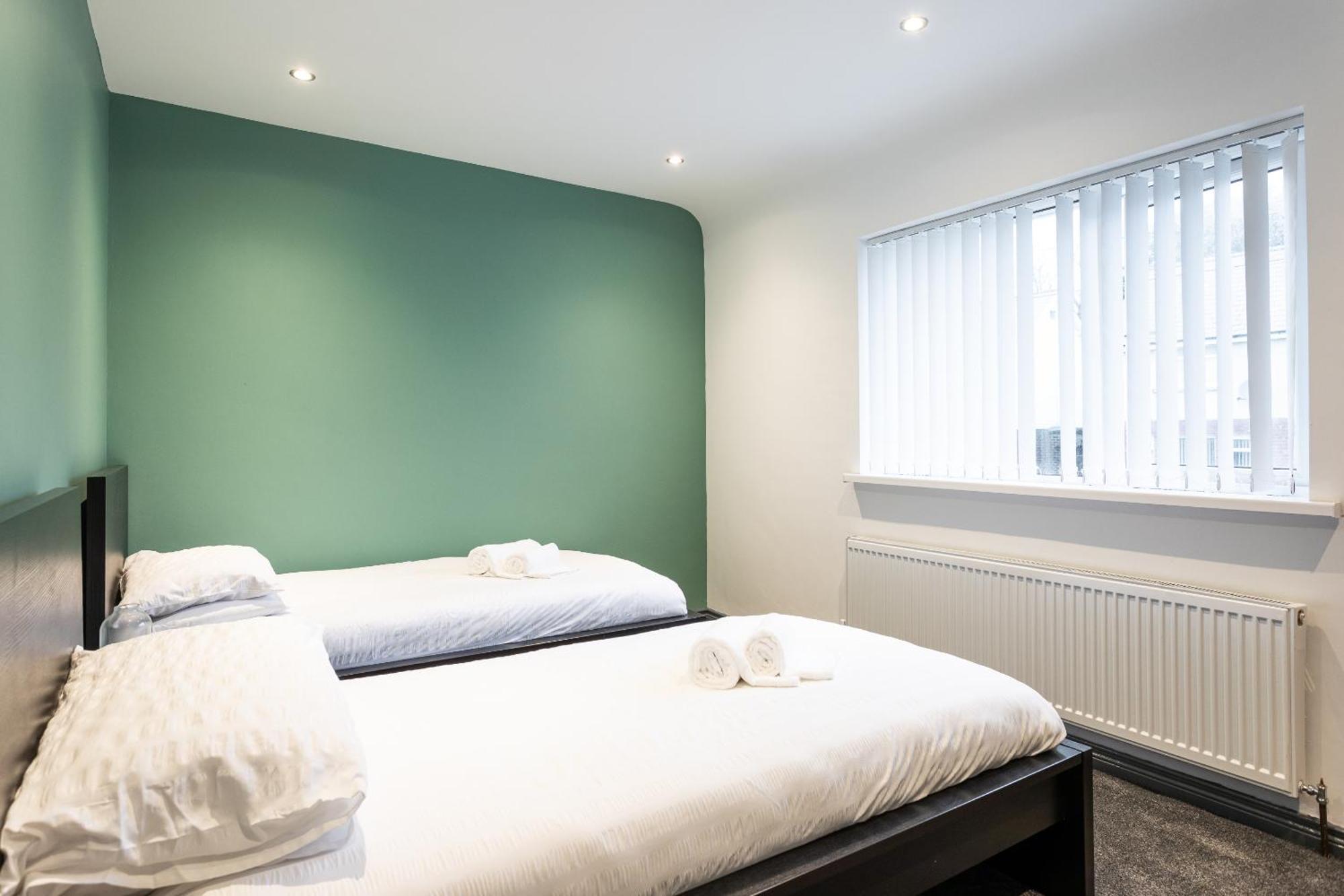 Fully Refurbished North Belfast Home 2 Екстериор снимка