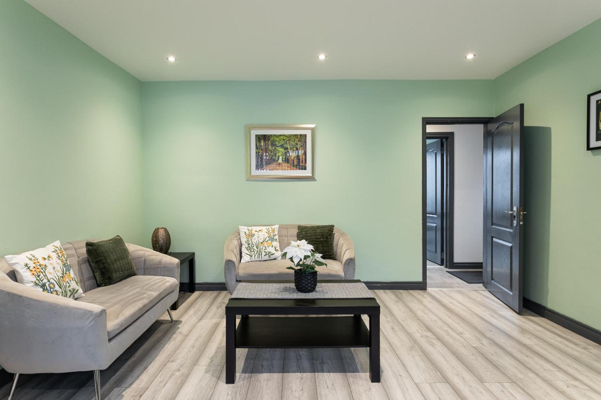 Fully Refurbished North Belfast Home 2 Екстериор снимка